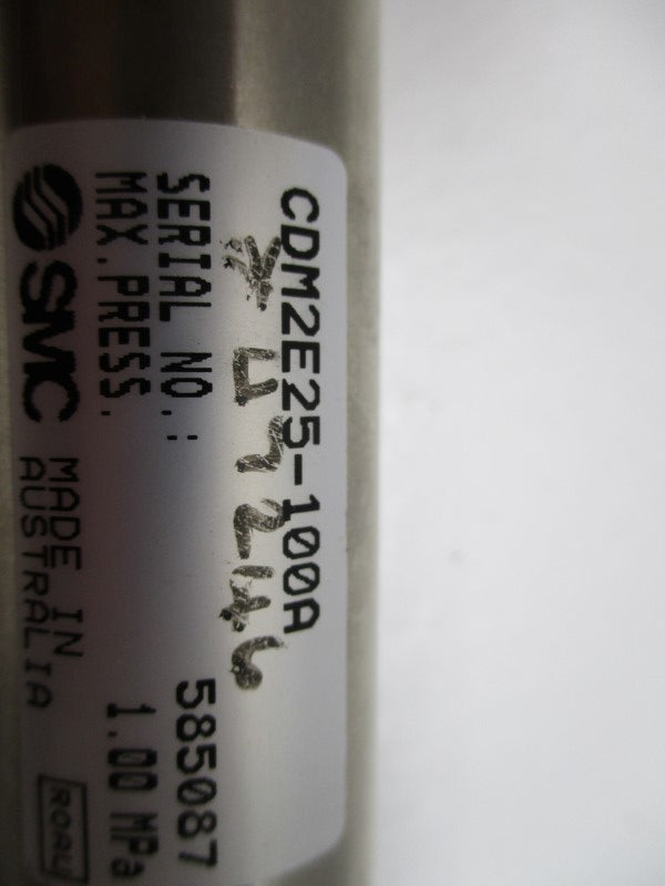 SMC CDM2E25-100A AIR CYLINDER  NSNP