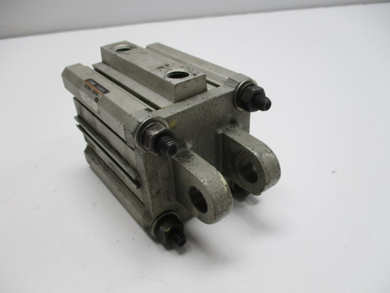 SMC CDQ2B63-40DCM COMPACT CYLINDER  UNMP