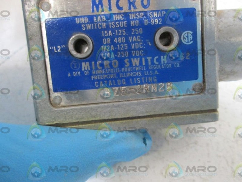 MICRO SWITCH LIMIT SWITCH W/ROLLER ARM BZE-2RN28 NSNP
