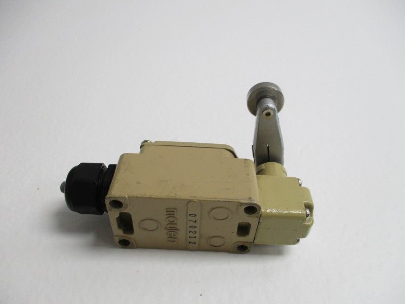 MOUJEN MJ-7204 LIMIT SWITCH  UNMP