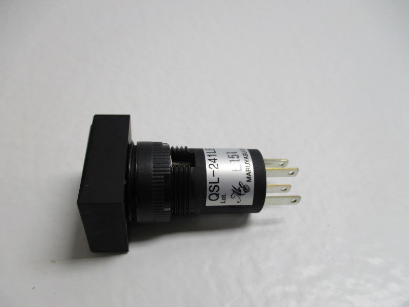 MARUYASU DENGYO QSL-241LE WHITE PUSHBUTTON SWITCH  NSNP