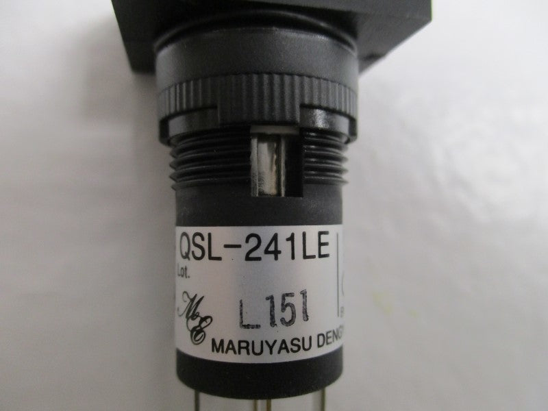MARUYASU DENGYO QSL-241LE WHITE PUSHBUTTON SWITCH  NSNP