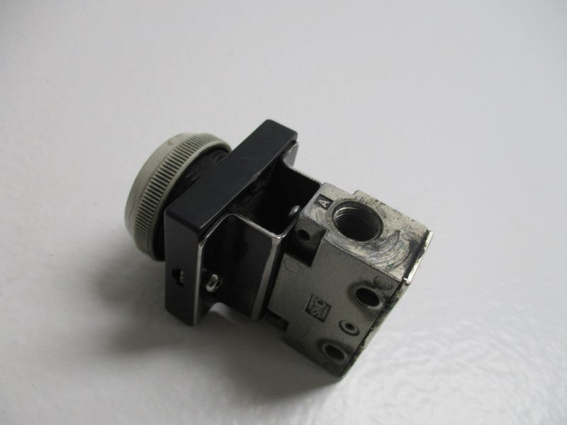 SMC VM13 (AS PICTURED) UNMP