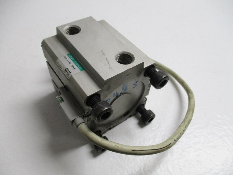 CKD SSD-L-50-30-N COMPACT CYLINDER  UNMP