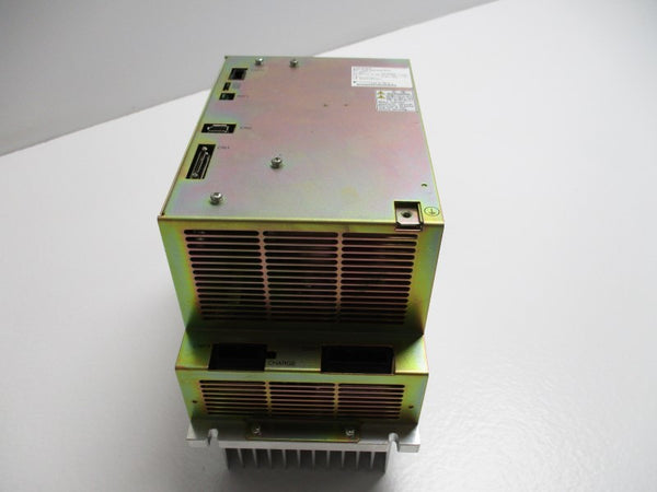 YASKAWA SERVOPARK SGDR-SDB350A01BY22 DRIVE  UNMP