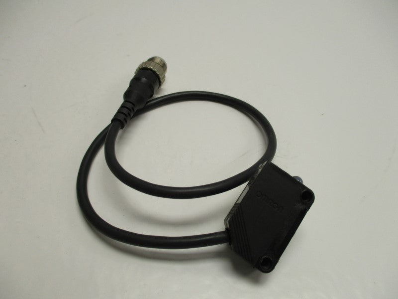 OMRON E3Z-LR81-M1J PHOTOELECTRIC SENSOR (MISSING ACCESSORIES)  NSNP