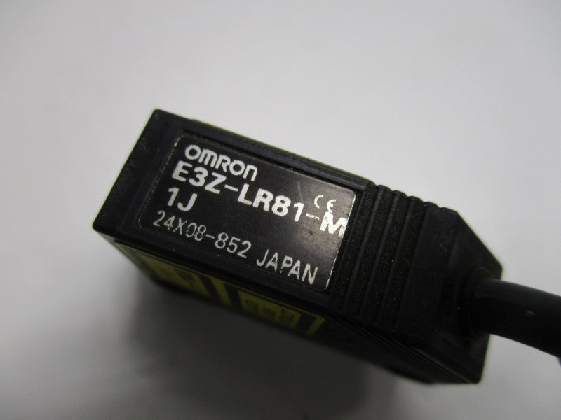 OMRON E3Z-LR81-M1J PHOTOELECTRIC SENSOR  UNMP