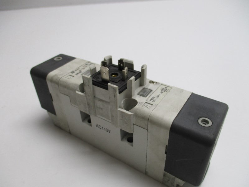 SMC VQ7-6-FG-D-9NR-Q PNEUMATIC SOLENOID VALVE  UNMP