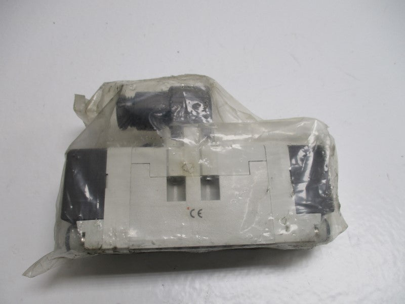 SMC VQ7-6-FG-D-9NR-Q(AC110V) SOLENOID VALVE  NSMP