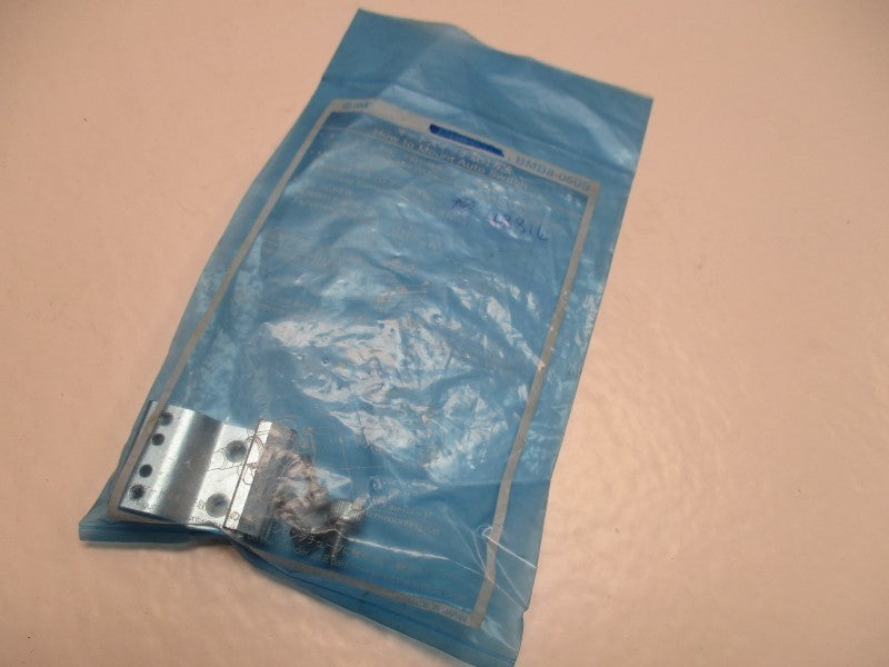 SMC BMB8-050S SWITCH MOUNTING BRACKET  NSMP