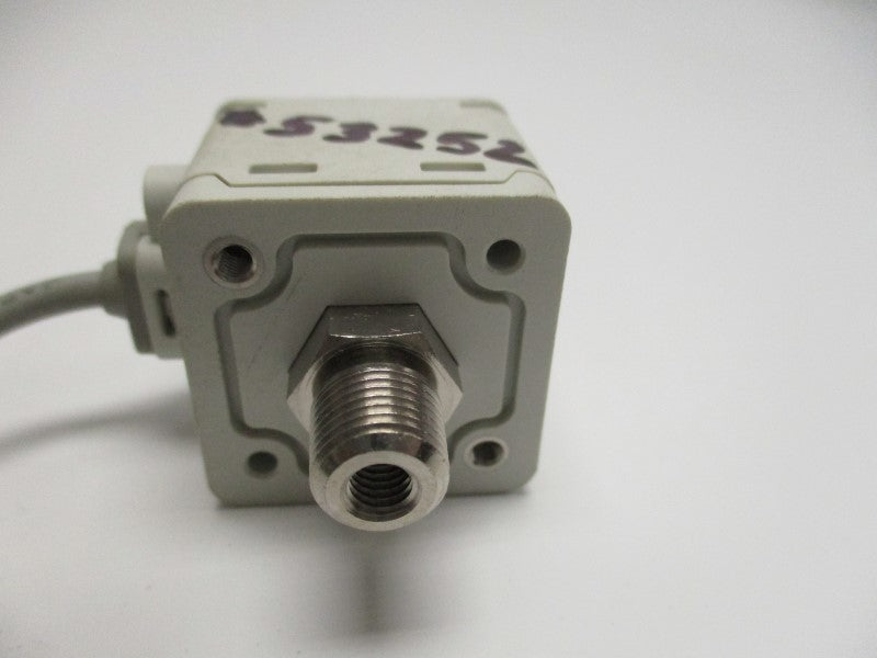 SMC ZSE40AF-01-V PRESSURE SWITCH  NSNP