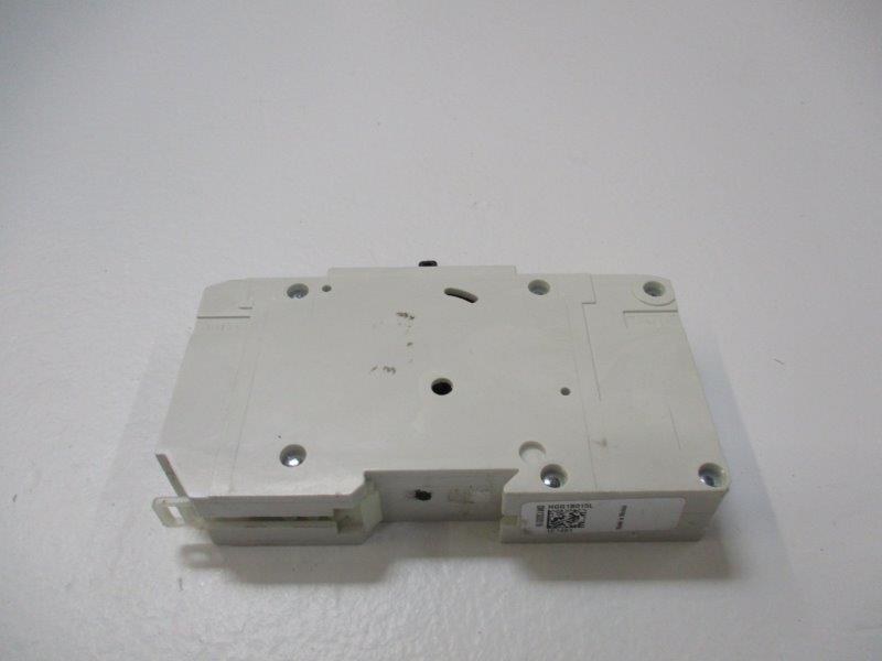 SIEMENS HGG1B015 CIRCUIT BREAKER 15A 347V  UNMP