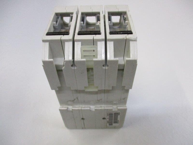 SIEMENS NGG3B040 CIRCUIT BREAKER 40A 347V (AS PICTURED)  UNMP