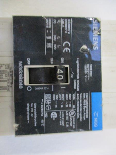 SIEMENS NGG3B040 CIRCUIT BREAKER 40A 347V (AS PICTURED)  UNMP