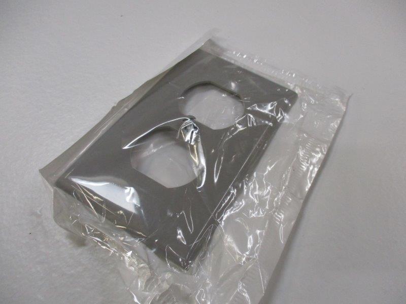 LEVITON 014-80703-GY  NSMP