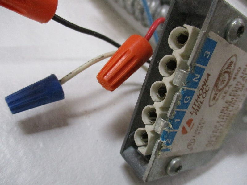 LITHONIA SSC277FU09 * USED*