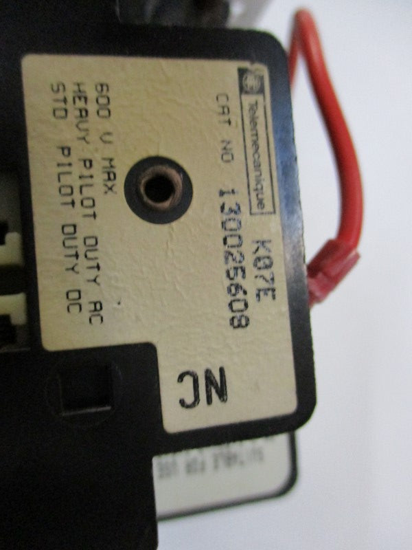 TELEMECANIQUE 130025608 24-28VDC  UNMP