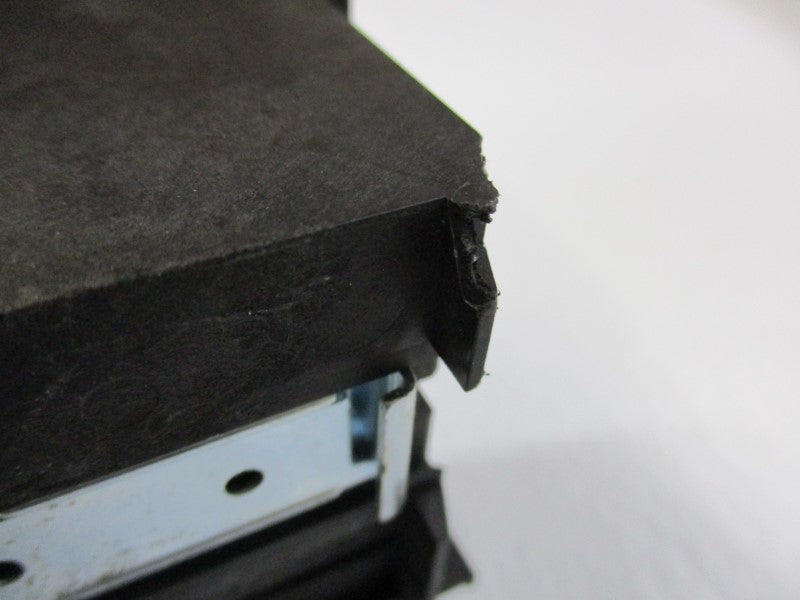 SIEMENS 3RA6250-1CP33 (AS PICTURED)  UNMP