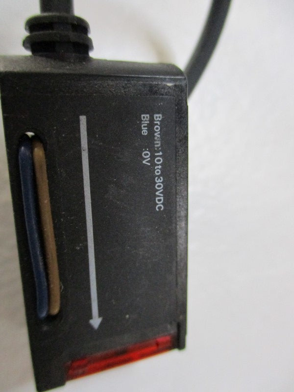 OMRON E3S-AT11-L (AS PICTURED)  UNMP