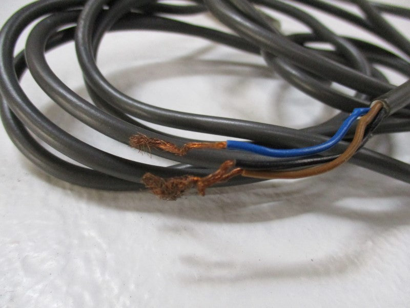 OMRON E2E2-X2C1   UNMP