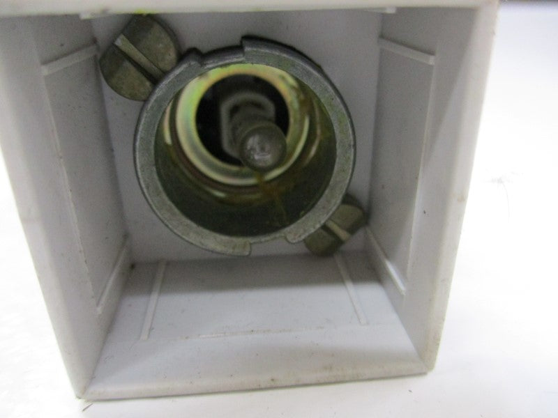 INDUSTRIAL SPARE PART 800MS-CPA16 PUSHBUTTON SER. A (AS PICTURED)   UNMP