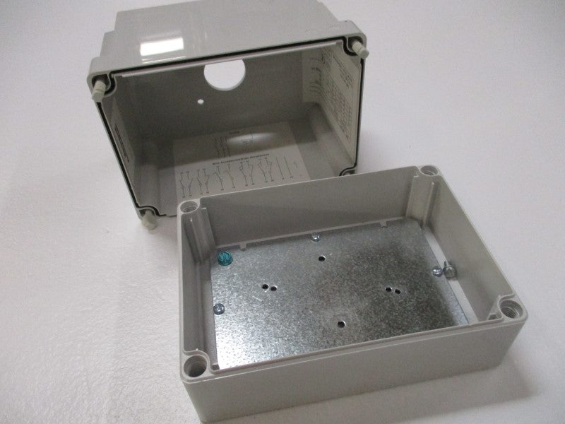INDUSTRIAL SPARE PART 194E-KA20E-P11 ENCLOSURE ONLY SER. A (AS PICTURED)  UNMP