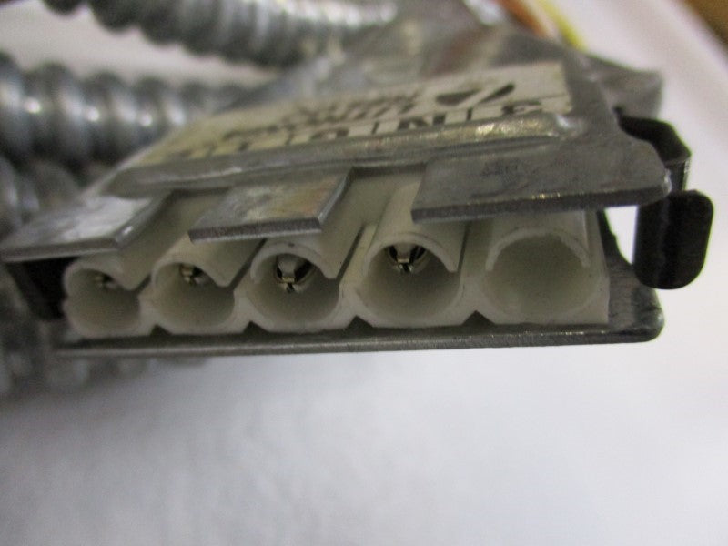 LITHONIA DC277EU15 (AS PICTURED)  UNMP