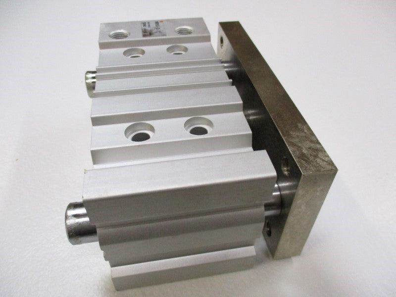 SMC MGPL63-25 (AS PICTURED)  NSNP
