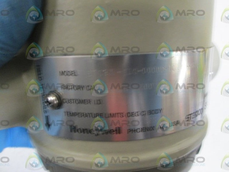 HONEYWELL TRANSMITTER STG97L-E1G-00000-1C.MB-B67P UNMP