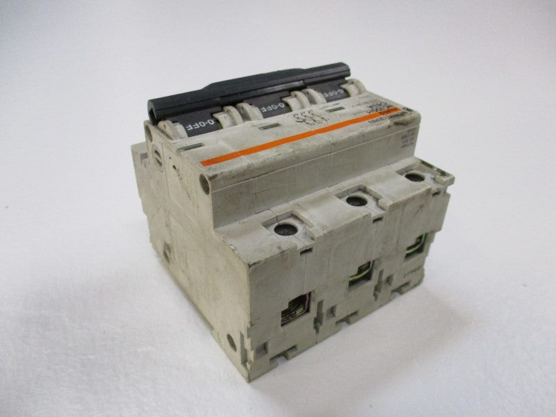 MERLIN GERIN 27274 CIRCUIT BREAKER 63A 415V  UNMP
