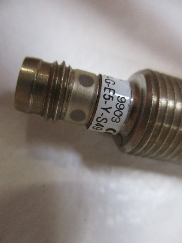 BALLUFF BES516-329-G-E5-Y-S49  NSNP
