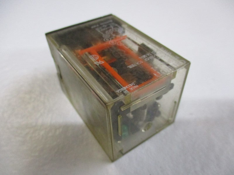 OMRON MK3PN-5-1 RELAY 24VDC 10A  UNMP