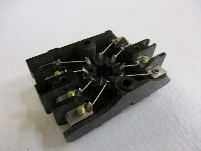 OMRON 8PF (AS PICTURED)  UNMP