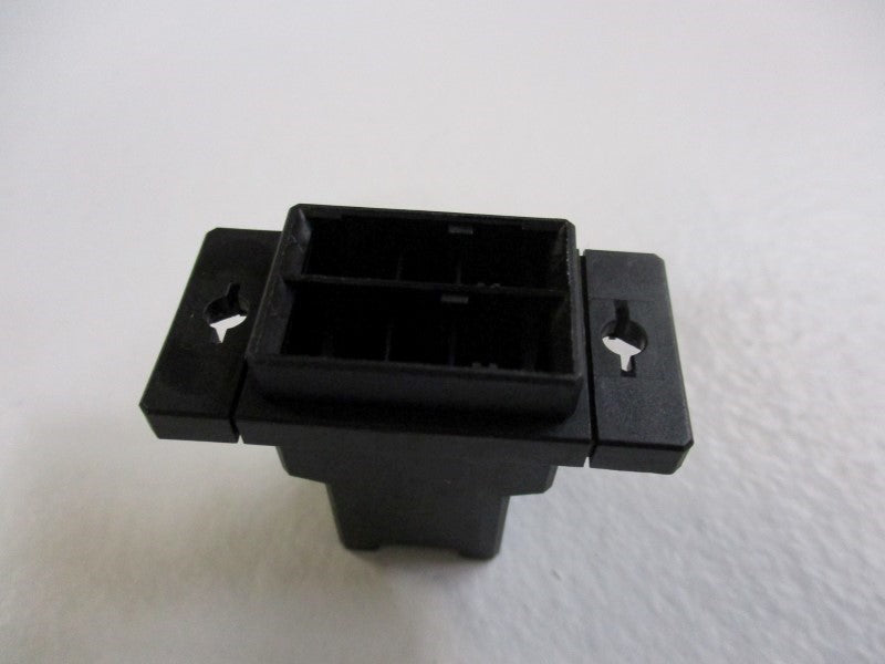 AMP D-3200  NSNP