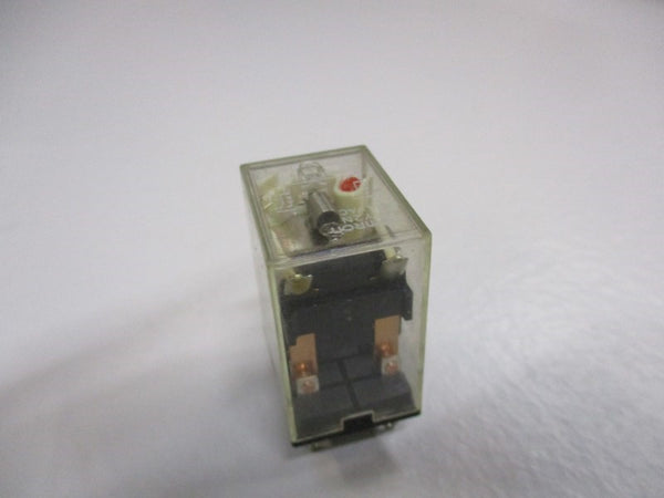 OMRON MY2N RELAY 24VAC  UNMP