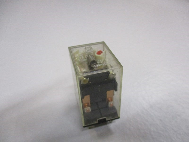 OMRON MY2N RELAY 24VAC  UNMP