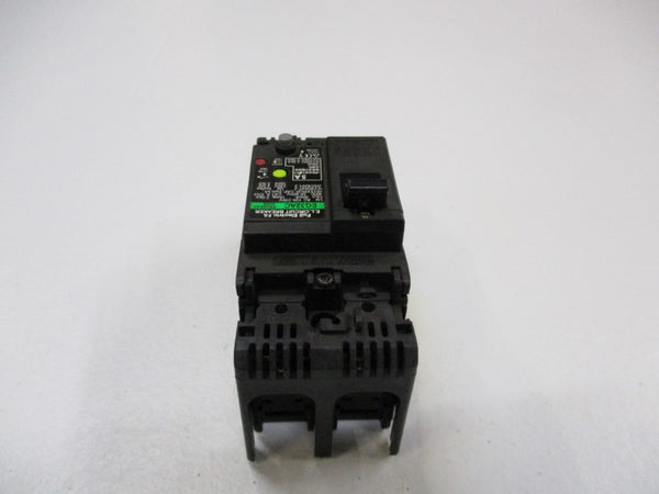 FUJI ELECTRIC EG32AC EB2AEAC-005B CIRCUIT BREAKER 5A 100/200VAC  NSNP