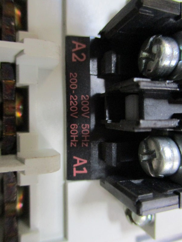 FUJI ELECTRIC S-N25 200V  UNMP