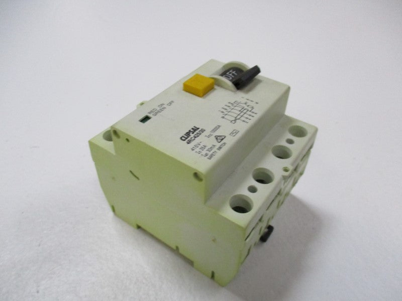 CLIPSAL 4RC425/30 CIRCUIT BREAKE 25A 415V  NSNP