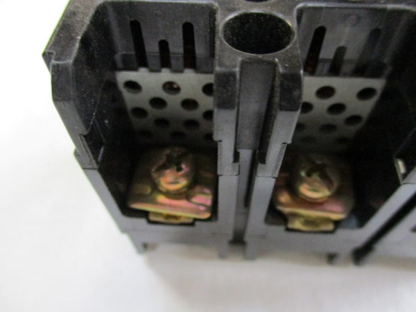 FUJI ELECTRIC SA33B BB3ASB-005 CIRCUIT BREAKER 5A 220VAC  UNMP
