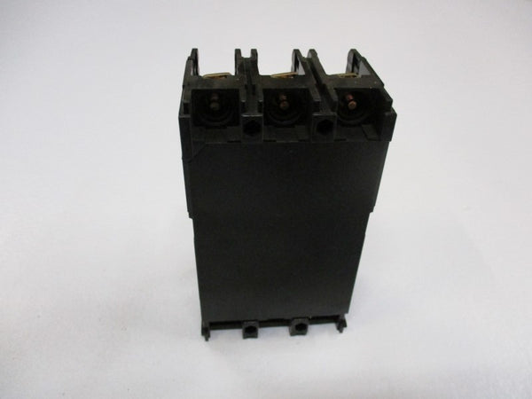 FUJI ELECTRIC SA33B BB3ASB-005 CIRCUIT BREAKER 5A 220VAC  UNMP