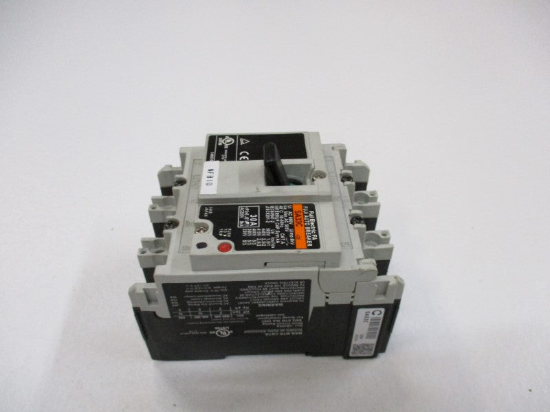 FUJI ELECTRIC SA33C-CE CIRCUIT BREAKER 30A 220VAC  NSNP