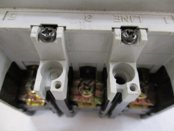 FUJI ELECTRIC SA33C-CE CIRCUIT BREAKER 30A 220VAC  NSNP
