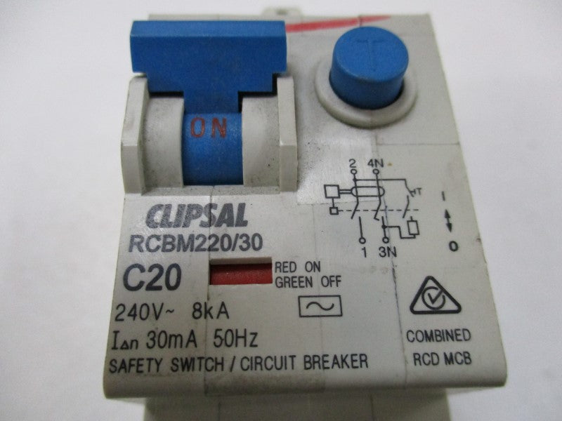 CLIPSAL RCBM220/30  UNMP
