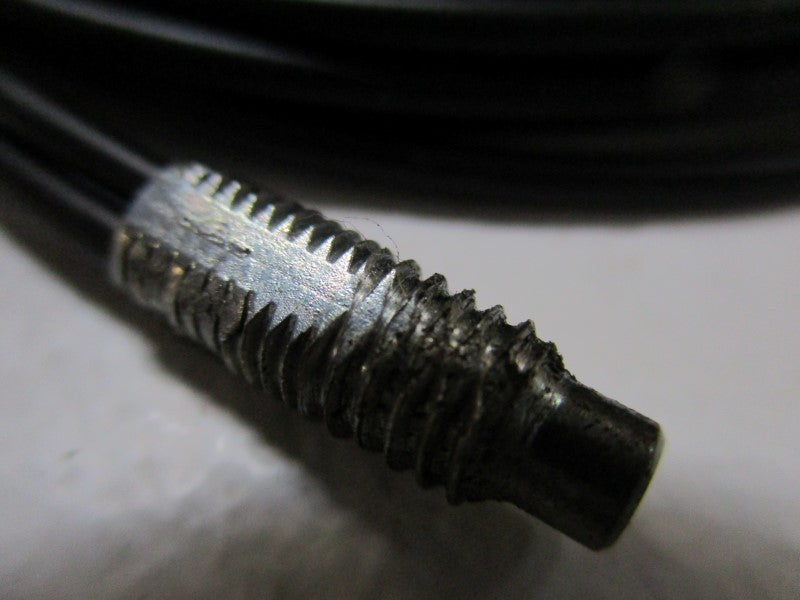 OMRON E32-DC200  UNMP