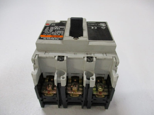 FUJI ELECTRIC SA33C-CE CIRCUIT BREAKER 30A 220VAC  UNMP