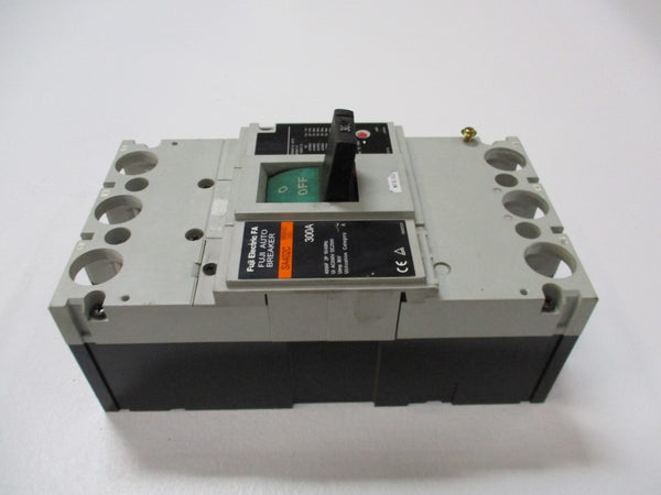 FUJI ELECTRIC SA402C BB2KSC-300 CIRCUIT BREAKER 300A 690V  UNMP