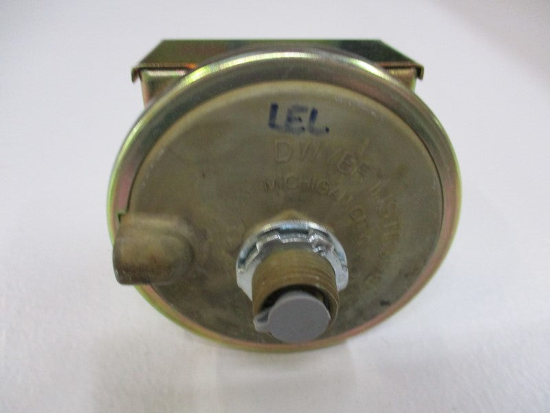 DWYER 1823-80 (0.8PSI) UNMP