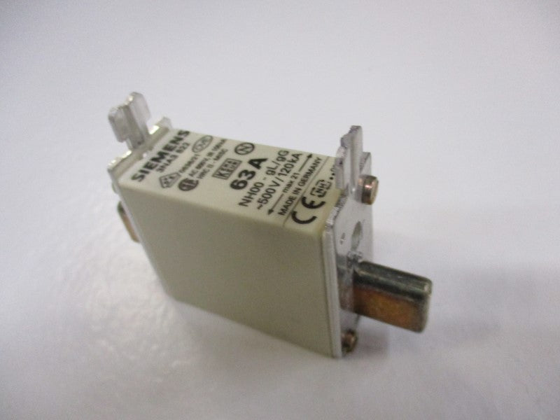 SIEMENS 3NA3822 600VAC 63A NSNP