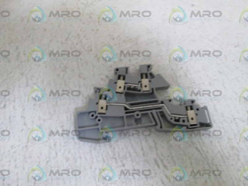 LOT OF 28 PHOENIX CONTACT TERMINAL BLOCKS PIK4-L/L NSMP